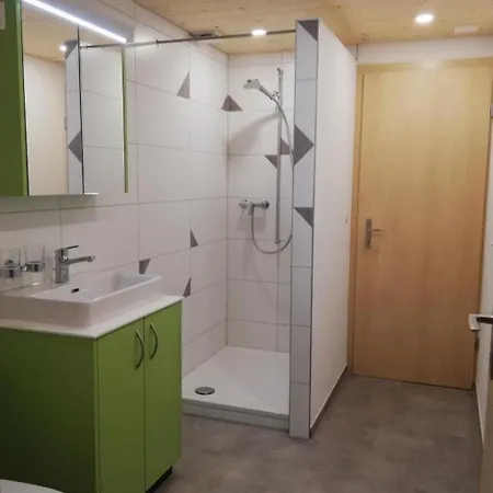 Bauern-spycher By Interhome بيت للعطل